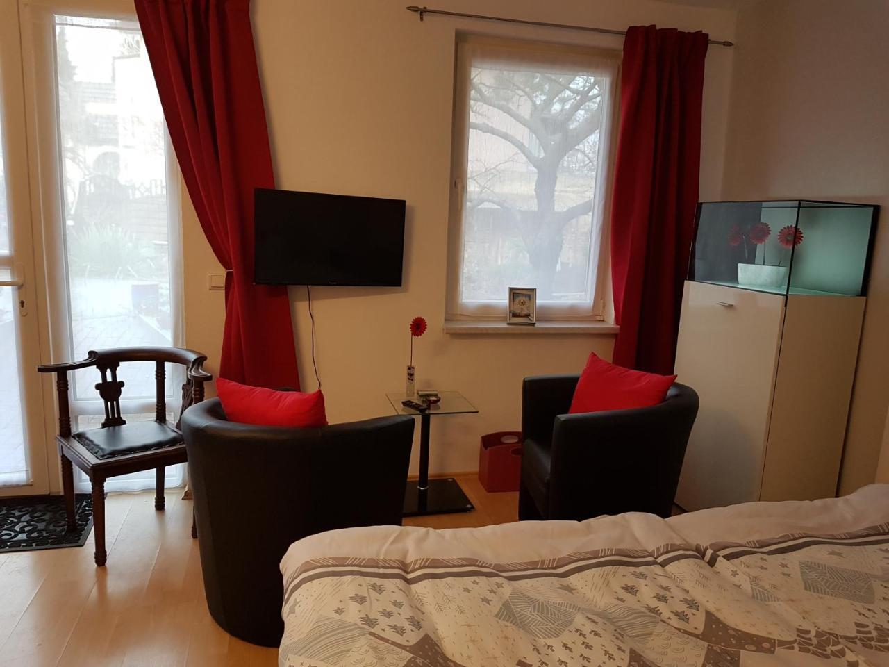 Zeuthen Ferienwohnung Am See, Stadtgrenze Berlin Exterior photo